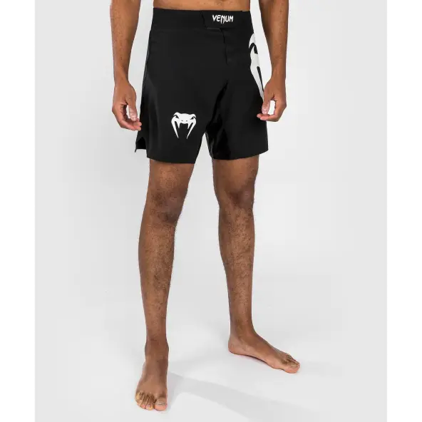 Short MMA Venum Light 5.0 Negro/Blanco