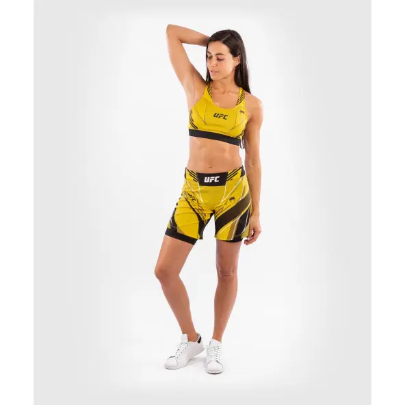 Short de Mujer MMA VENUM UFC Authentic Fight Night corte largo AMARILLO