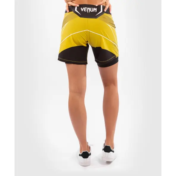 Short de Mujer MMA VENUM UFC Authentic Fight Night corte largo AMARILLO