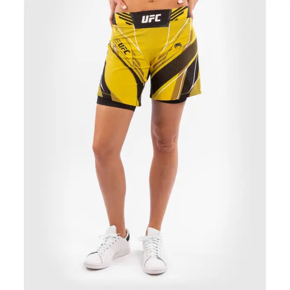 Short de Mujer MMA VENUM UFC Authentic Fight Night corte largo AMARILLO