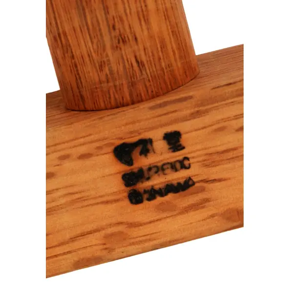 Tonfa Cuadrado Roble Rojo Shureido