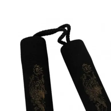 Nunchaku de Cuerda Espuma negro/rojo - 11
