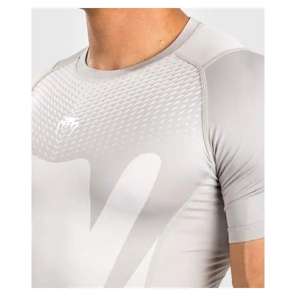 Rashguard Venum Attack mangas cortas