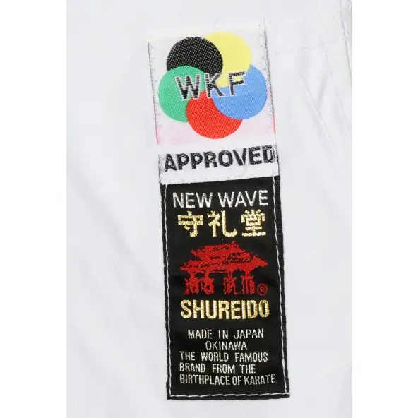 Kimono de Karate Shureido New Wave NW-3 corte kata