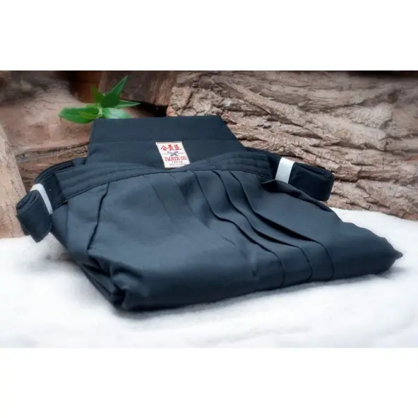 Hakama Aikido Azul Iwata Importación Japón