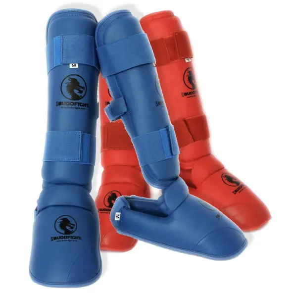 Espinilleras y protectores de pies de kárate FFK