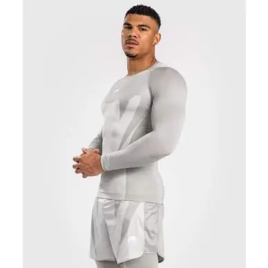 Rashguard Venum Attack mangas largas - 10