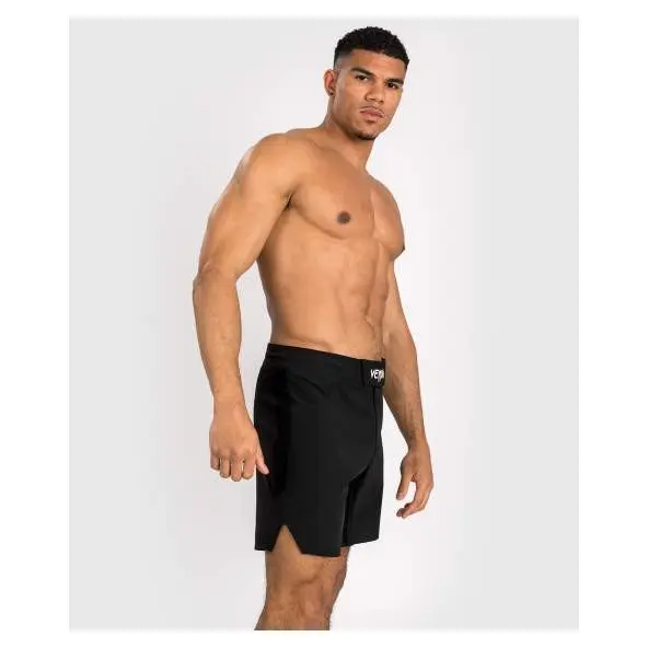 Short MMA-Combat Venum Contender-Negro/Blanco