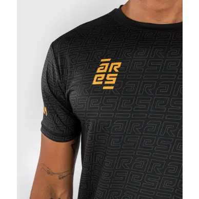 Camiseta Dry Tech Venum X Ares 2.0 Negro/Oro - 21