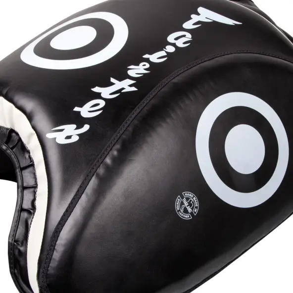 Protector de muslos Fairtex TP3