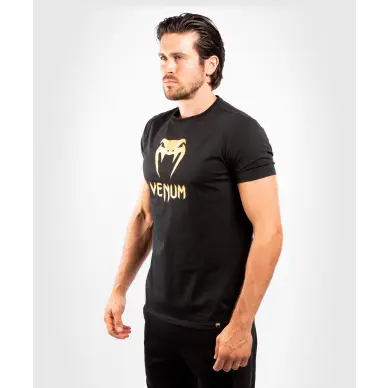Camiseta Venum Classic Negra/Dorada
