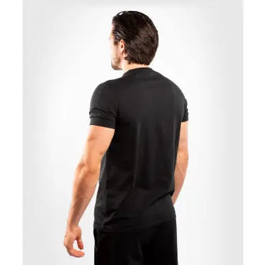 Camiseta Venum Classic Negra/Dorada - 2
