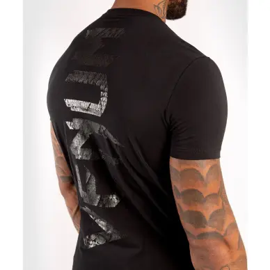 Camiseta Venum Original Giant Negro/Negro - 2