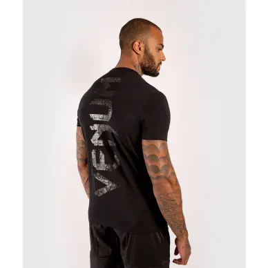Camiseta Venum Original Giant Negro/Negro - 5