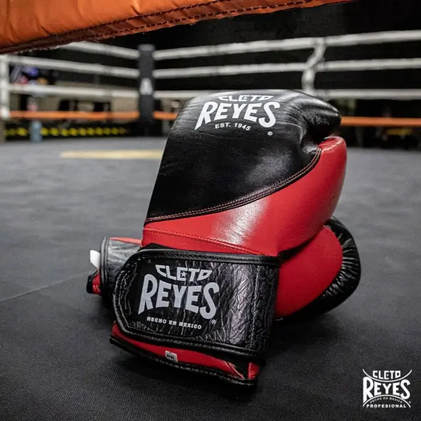 Guantes de Boxeo Cleto Reyes High Precision