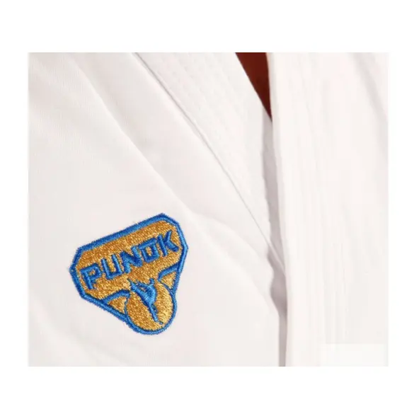 Kimono Karate Punok Gold corte kata WKF con logo bordado