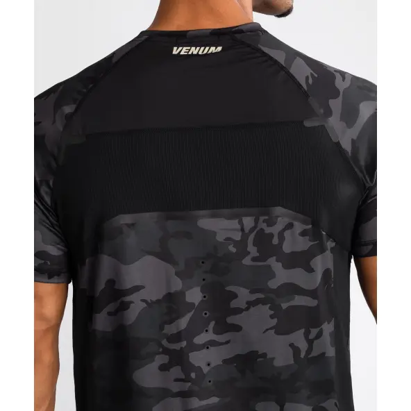 Camiseta Venum Original Giant NEGRO Forest Camo