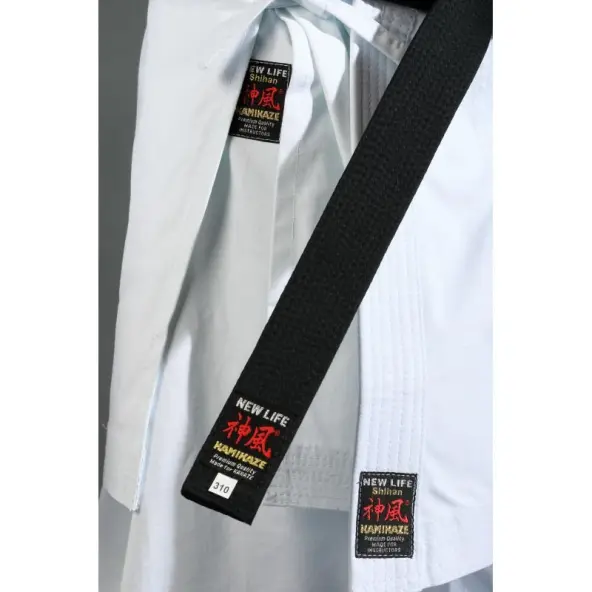 Kimono de Karate Kamikaze New Life Shihan corte kata