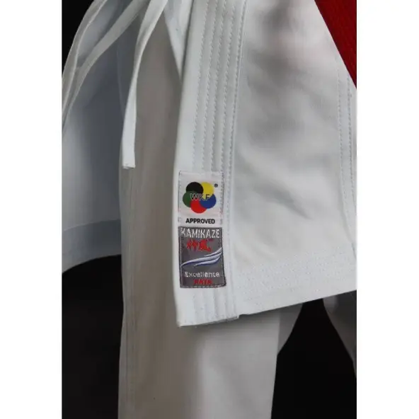 Kimono de Karate Kamikaze New Life Excellence corte kata