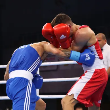 Guantes de Boxeo Amateur Adidas IBA - 3