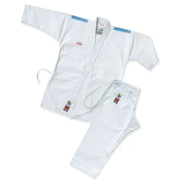 Kimono de Karate Kaiten Monarch corte Kata WKF con logo bordado