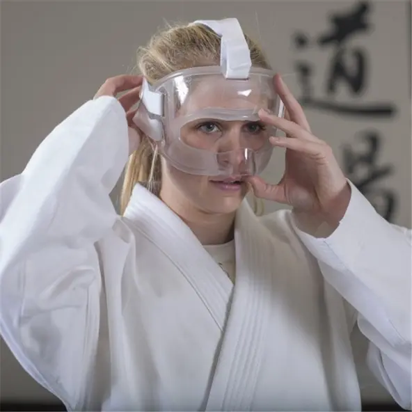 Máscara de Karate Tokaido WKF