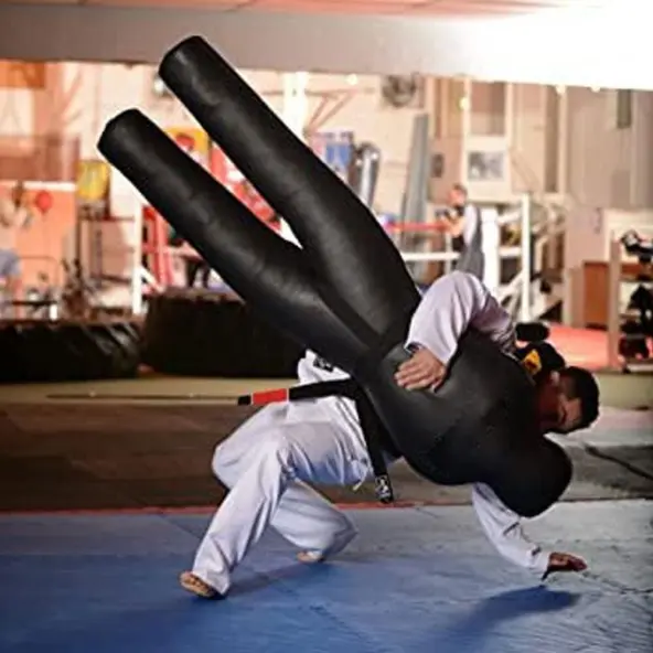 Saco de boxeo y maniquí de grappling Vador Budo-Fight
