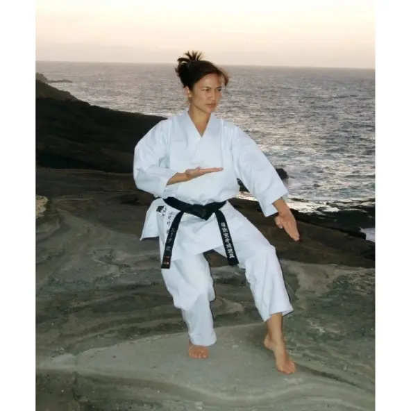 Kimono de Karate Tokaido Tsunamu Gold corte clásico