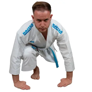 Kimono de Karate Kaiten Saizen Corte Kata WKF con logo bordado - 3