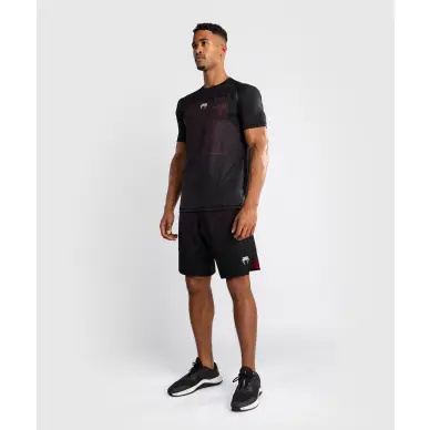 Camiseta Venum Dry Tech Razor Negro/Oro - 1