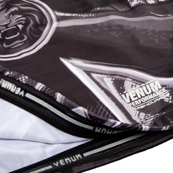Rashguard Venum Gladiator 3.0 Negro/Blanco
