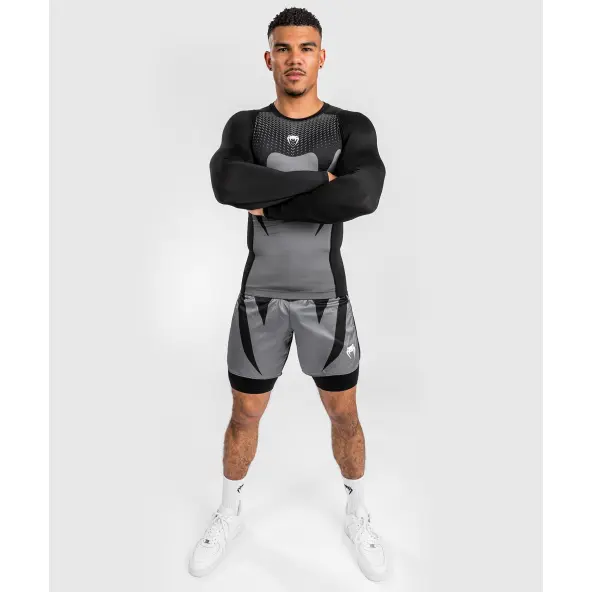 Rashguard Venum Attack mangas largas