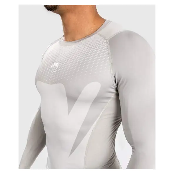 Rashguard Venum Attack mangas largas