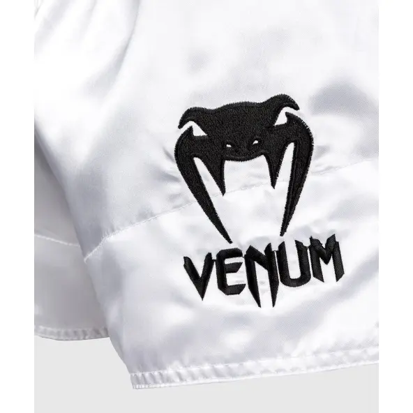 Short Boxeo Tailandés Venum Classic Blanco/Negro