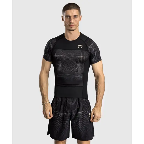 Rashguard Venum JAWS 2.0 de manga corta